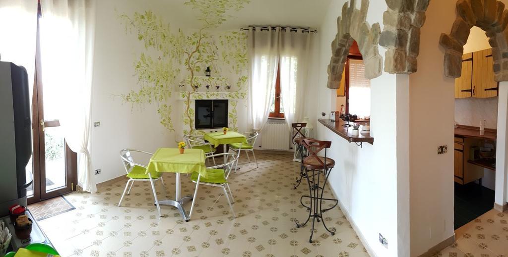 B&B Villa Mirella Casnate Con Bernate Exterior photo